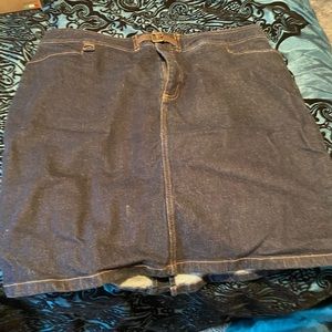 Size 16 denim skirt cute buckle at the top